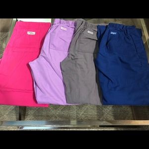Women’s scrubs pants